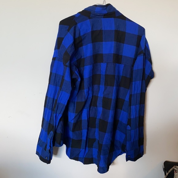 Flannel button down - Picture 4 of 4